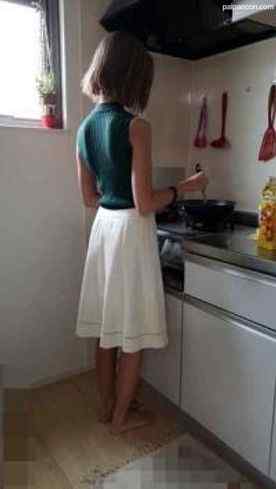 FC2-PPV-1123711 - 【個人】スレンダー美人妻、台所で肛門を玩具で苛られ膣内に他人の精子を注がれ肛門まで肉棒に犯される