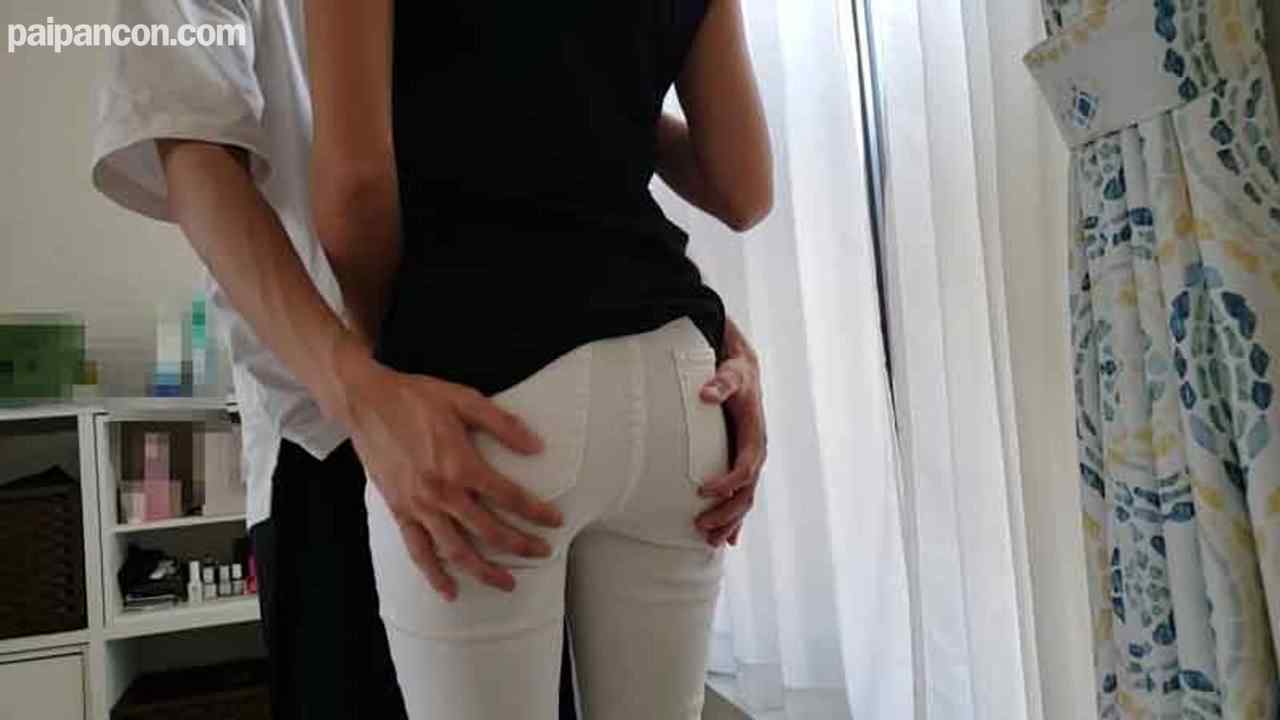 FC2-PPV-1154822 - 【個撮】旦那が仕事で不在中リビングで膣と肛門を同時に他人棒に犯されるスレンダー美人妻 thumbnail_0.jpg