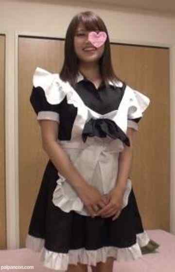 FC2-PPV-1548794 - ☆蔵出しシリーズ☆完全顔出し☆幻の19歳と可愛いメイドコスプレでご奉仕(？)中出しSEX♥【特典付】