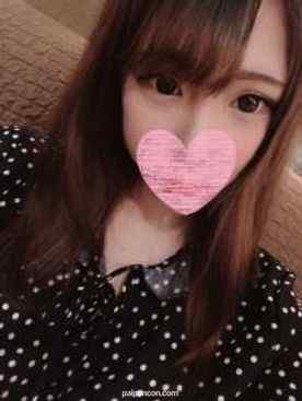 FC2-PPV-1695785 - 【初撮り】クールな美女は、オジサンとの浮気ＳＥＸが気持ち良すぎて、喘ぎ声を抑えるのが大変みたい❤️❤️