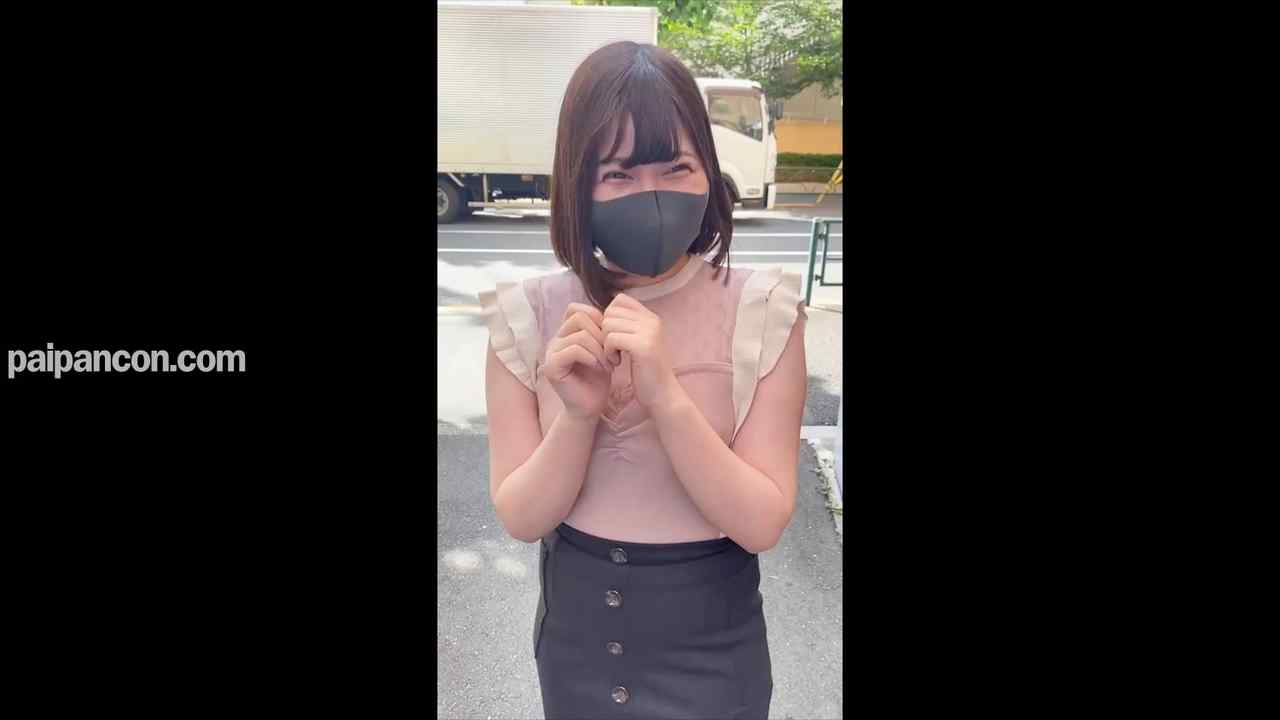 FC2-PPV-1884526 - 2本のおまけ動画あり【無修正】笑顔が素敵なイマドキ娘を自宅に連れ込みSEX！ブラジャーに納まりきらない超絶巨乳を堪能した後に大量中出し！！※顔出しレビュー特典あり thumbnail_0.jpg