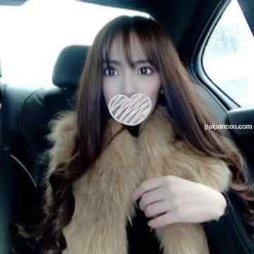 FC2-PPV-2457158 - おじ様に大人気の【美容エステ受付嬢】初老に４回口説かれて雨の日に車中へ、車内で上下する頭と響きわたるジュポジュポ音に興奮必至！ドップリ口内射精に呆然・・・ cover.jpg