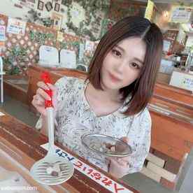 FC2-PPV-4085084 - 初撮影・顔出し！！3日間限定!!美味しそうに頬張る美しい恍惚顔・・・本能が目覚めたかの様に快楽を求める色白美肌の極上スレンダー美女に問答無用の2回生中出し！！ cover.jpg