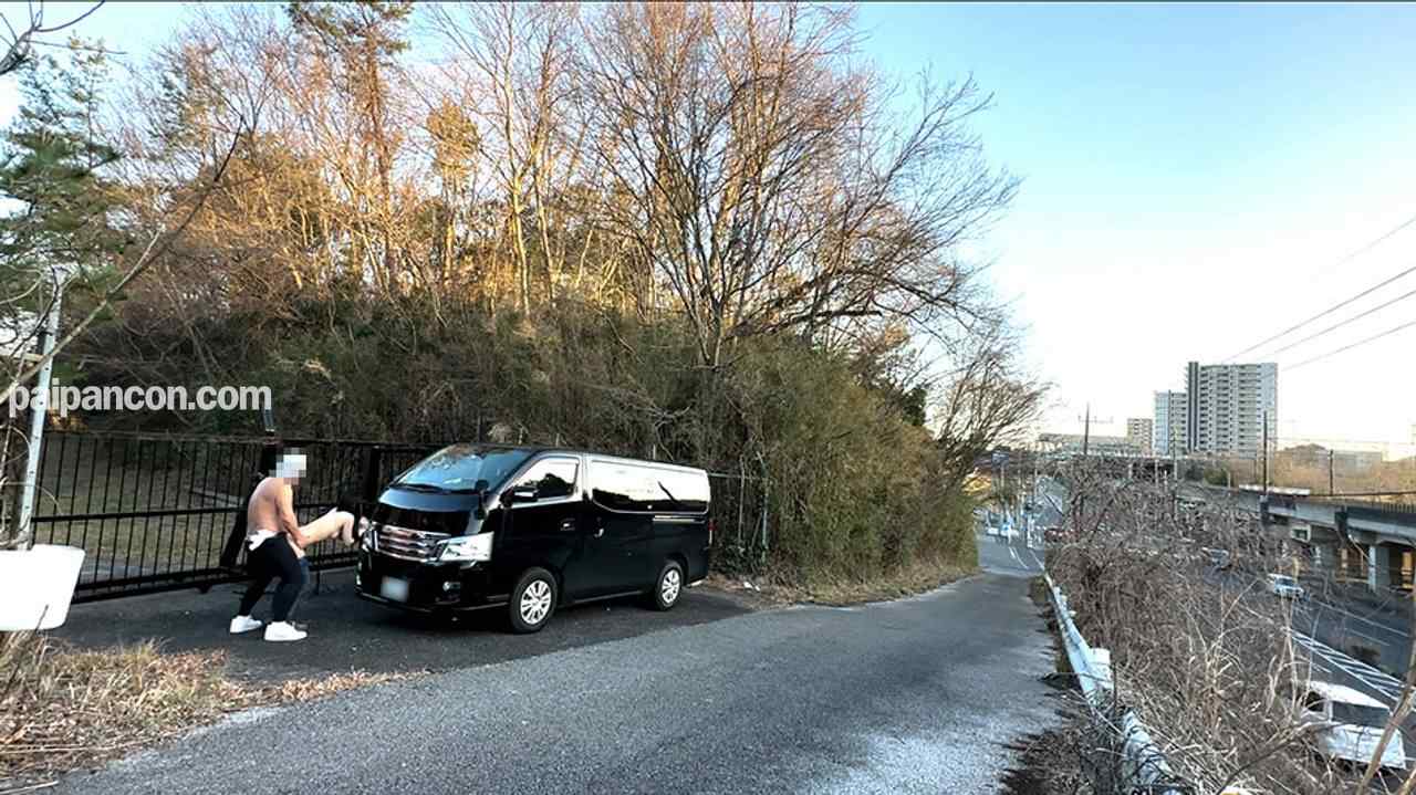 FC2-PPV-4382138 - 奇跡の復活！！凍結からの再販売！！１８歳、美巨乳！！Gカップ、完全顔出し、大学１年生、色白シルキースキン！！トランクルームの影に隠れて、やりたい放題！電車丸見え立ちバック！！野外露出、野外SEX、中出 thumbnail_8.jpg