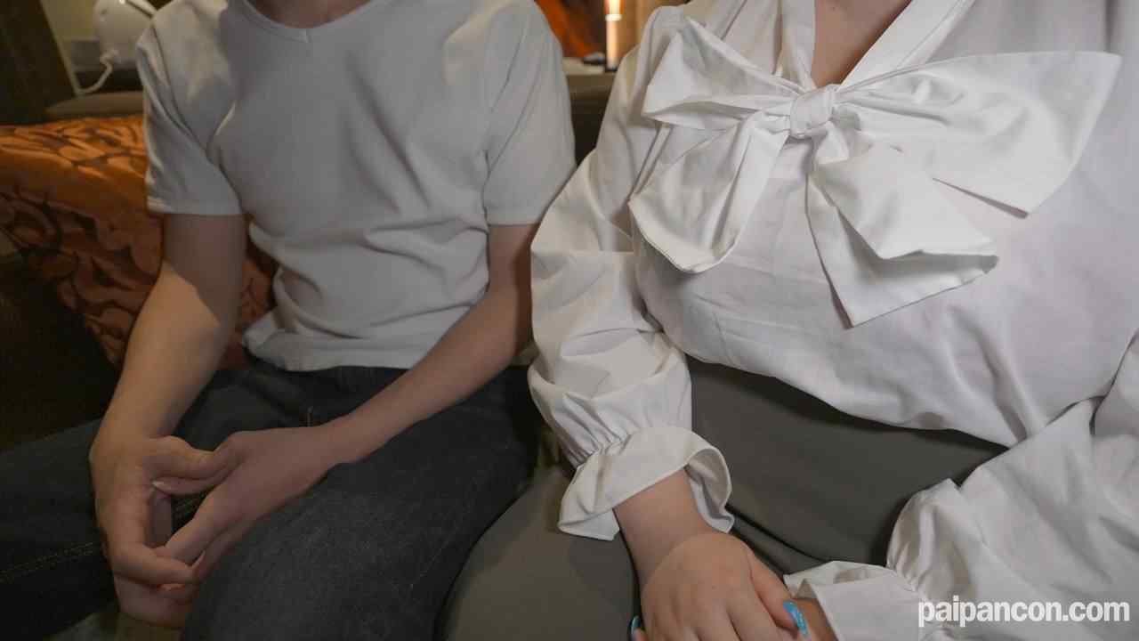 FC2-PPV-4464533 - 【初撮り】真正ド変態Lカップみうちゃんの甘々言葉責めパイズリ thumbnail_1.jpg