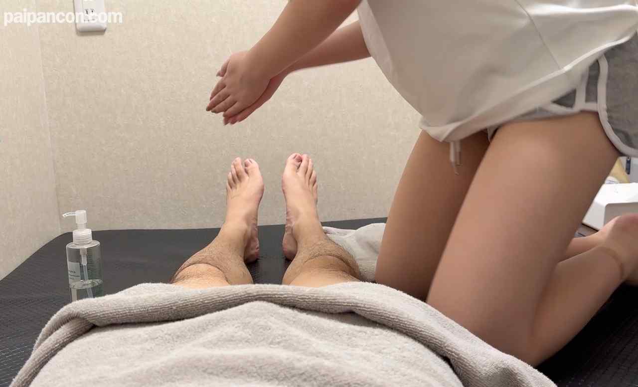 FC2-PPV-4668535 - 【メンズエステ】両利きの女性に丁寧に睾丸をほぐされた後の快楽射精【CFNM】 thumbnail_0.jpg