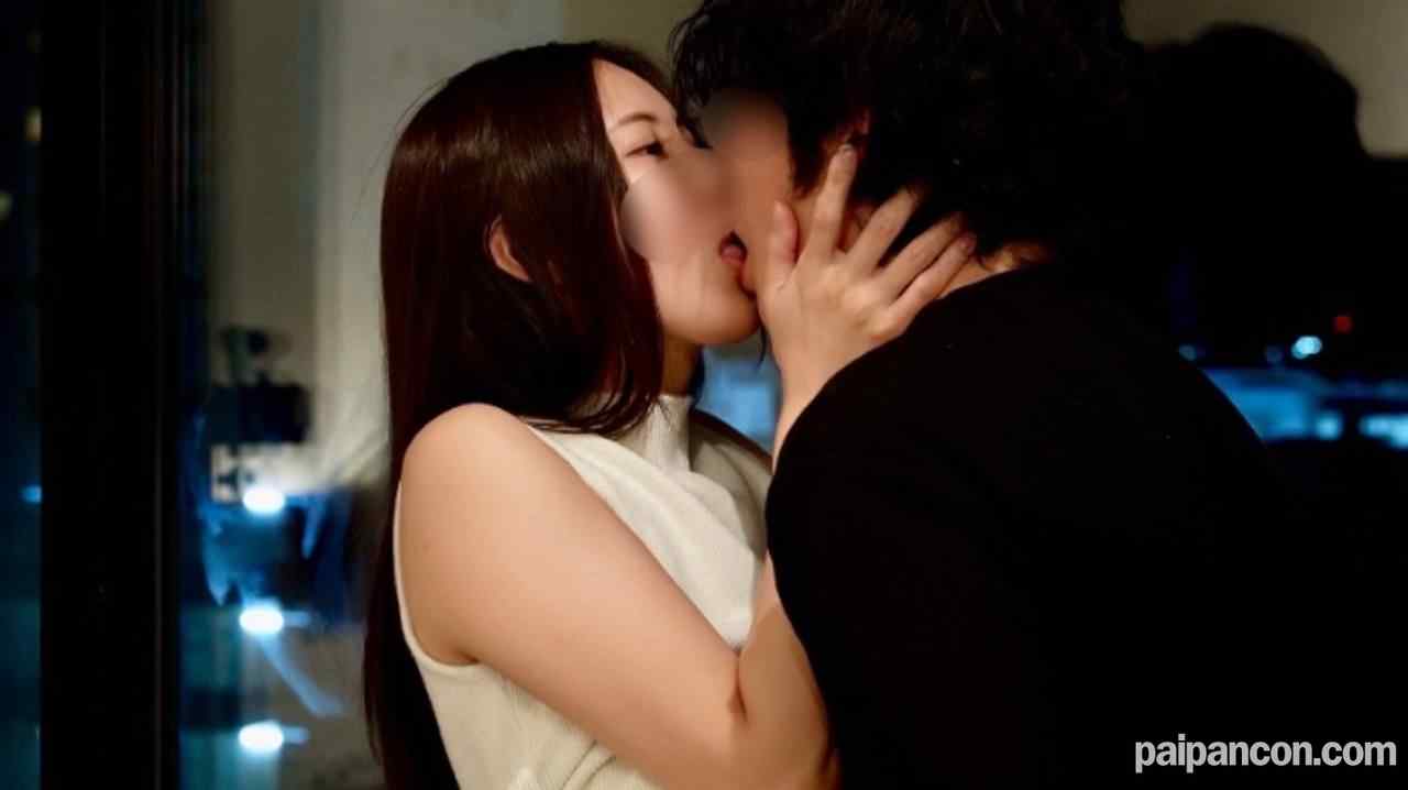 FC2-PPV-4723568 - 【7/22まで特別価格】お泊りして朝日が昇るまでに4回セックスして100回イク日本一美人なナース『前半』 thumbnail_1.jpg