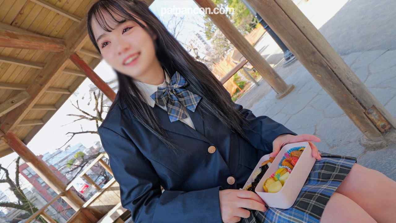 FC2-PPV-4751203 - 彼氏の為にお弁当を作ってあげる献身的なめちゃカワガール！！しかし彼氏のSEXが下手で全然興奮出来ない！と不満爆発！自分を満足させてくれるデカチン男に鬼ピストンで無限にイカされ大満足 thumbnail_2.jpg