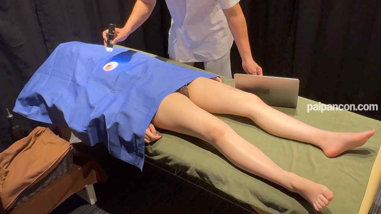 FC2-PPV-4790712 - 整体師が越えた一線 「やめて\...」患者の背後から無断挿入 巨乳保育士をオイル責め 連続オーガズム thumbnail_4.jpg