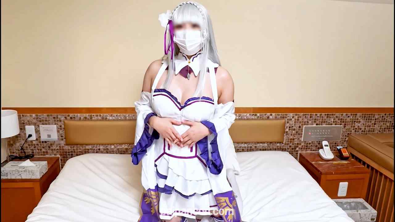 FC2-PPV-4798406 - 【無/本数限定価格】マジ天使な可愛すぎるエミ○アたんが腰をガクガクいわせながらイキまくる大量中出しハメ撮り映像！セックス大好きデカ尻レイヤーの本気イキ！ thumbnail_0.jpg