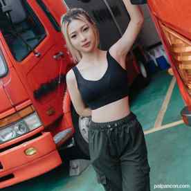 FC2-PPV-4801392 - 【2週間50%OFF!】潮吹絶頂連発、消防士志望の感度MAX敏感ムスメ。「止めないで、全部出して」と痙攣しながら懇願。激しピストンで愛液が大洪水、締め付けボディーに濃厚ぶっかけ！ cover.jpg