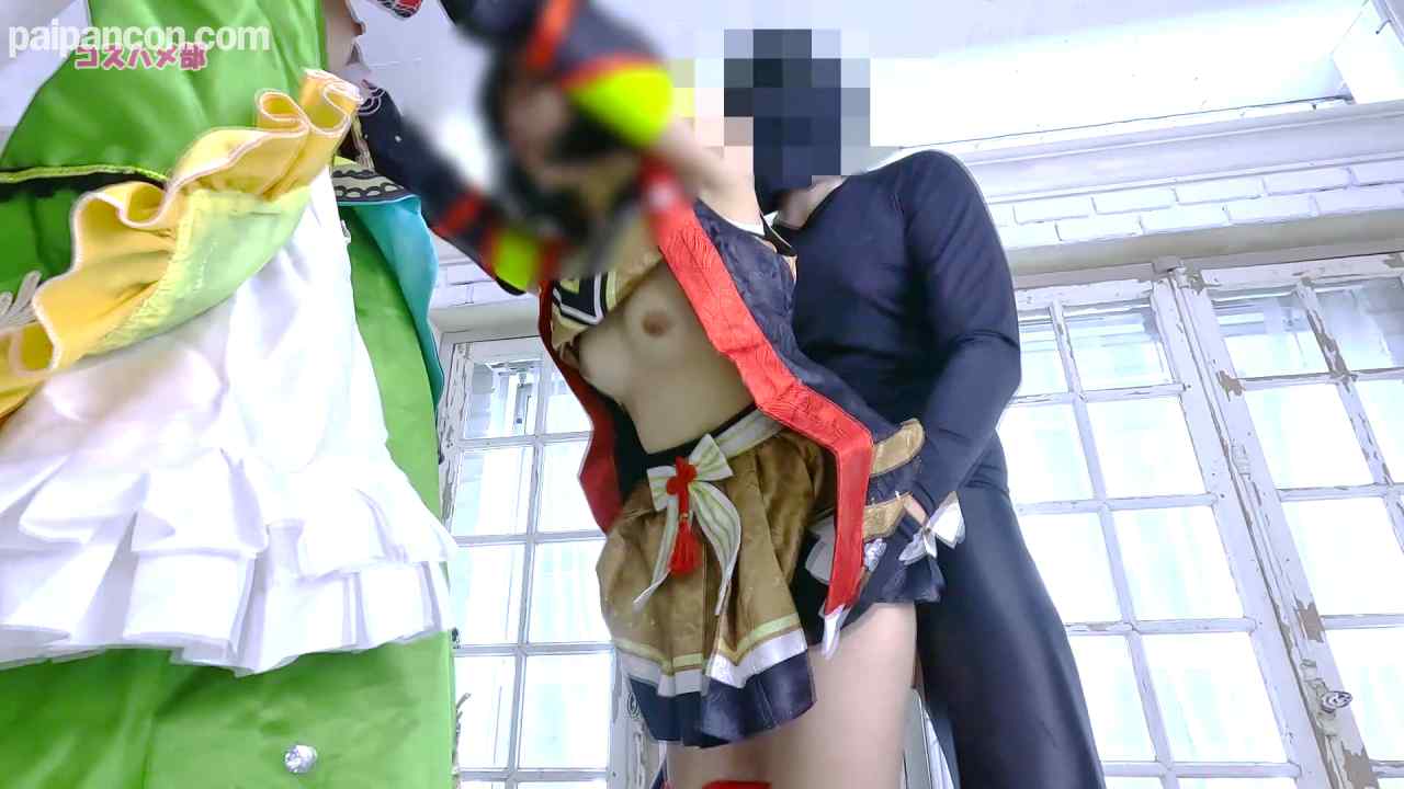 FC2-PPV-4810983 - 【１２月１８日まで限定半額セール！】【無】【秘密のウ〇ぴょいコスプレオフパコ】３Pウ〇ぴょいキ○サンブラック勝負服コス編！仲良しレイヤーちゃん達と濃厚中出しエッチ！【レビュー特典付き！】 thumbnail_4.jpg