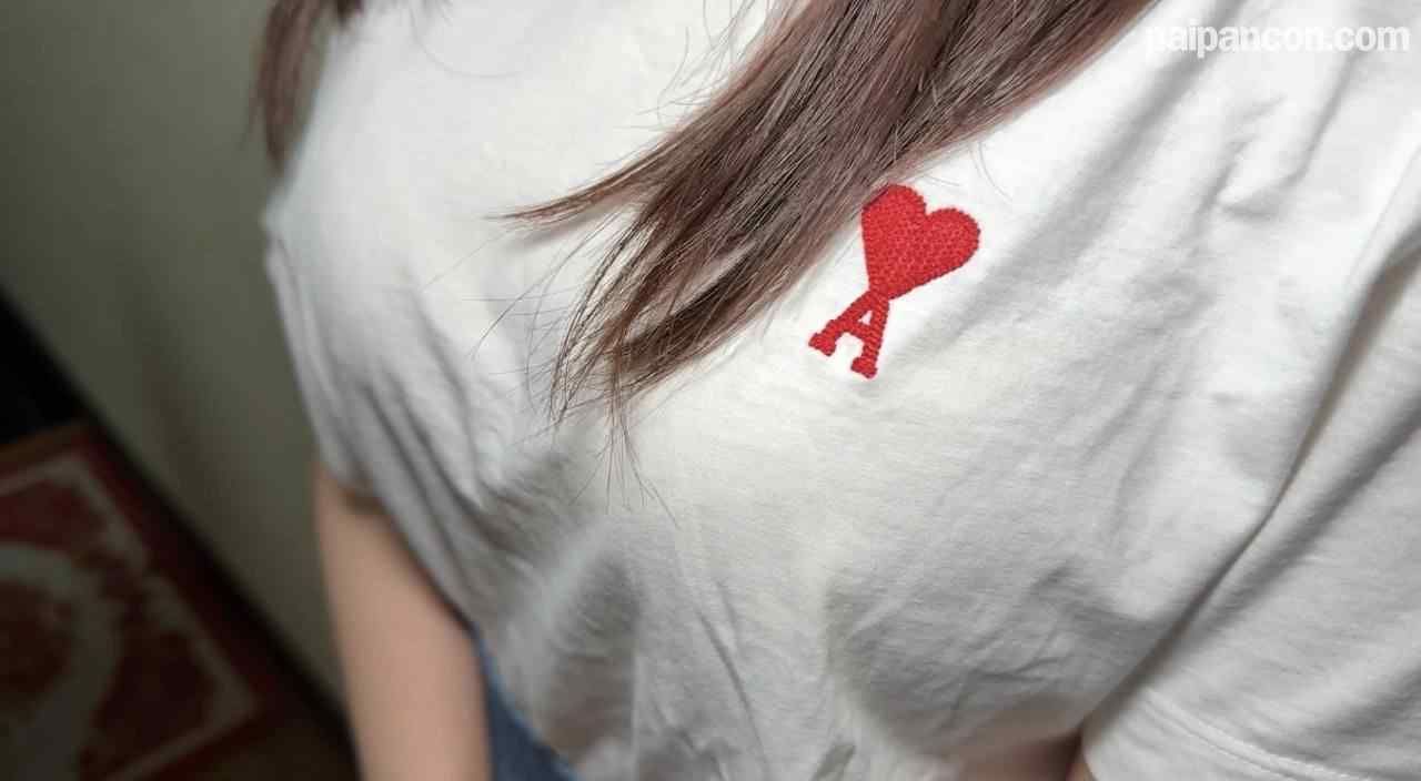 FC2-PPV-4839600 - 可愛い巨乳Fカップ素人18歳。彼氏バレ不可避の顔出し生挿入中出しハメ。特典有り thumbnail_2.jpg