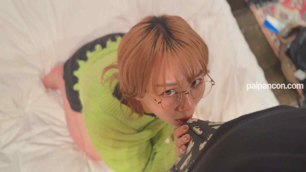 FC2-PPV-4948560 - 可愛過ぎる**大生が私服とコスプレ姿で全*ご奉仕してくれたので中出しと口内射精でお返ししました thumbnail_0.jpg