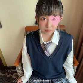 FC2-PPV-4971620 - 【廃版】『ゴムつけないと..嫌...』あどけない体でしっかり感じるイマドキの小動.物系美女。小さいけど超敏感なオッパイと発..育中のマンコが可愛い！思春期の美しいお顔に大量顔射！